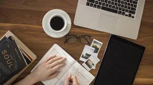 Manfaat teks ulasan teks ulasan. Pengertian Teks Ulasan Tujuan Ciri Ciri Struktur Dan Jenis Jenisnya Ragam Bola Com