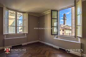 Appartamenti in vendita a firenze: Casa Di Lusso In Vendita In Piazza Della Signoria Appartamento Attico In Vendita Piazza Della Signoria Firenze Via De Calzaiuoli