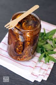 Makdous Aubergines Farcies Aux Noix Et Au Piment Piment Oiseau Aubergines Farcies Cuisine Libanaise Recette Cuisine Vegetarienne