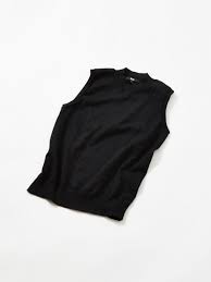 ユニクロ uniqlo のｕｖカットノースリーブセーター ブラック セーター ファッションアイデア ユニクロ