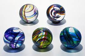 Oversized Glass Marble Sets By Michael Trimpol And Monique Lajeunesse Art Glass Marbles Artful Home In 2021 Glass Marbles Glass Art Marble