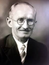 Bulli's bugle playing alderman, Albert Southern