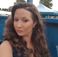 QUESTION?? DO WE STILL HAVE ANY BUTCHERS LIKE WE USED TO HAVE IN WYCOME  WHERE I CAN BUY STEAK AND KIDNEY MEAT FOR PIES? NOT PRE PACKED... BUT A  GOOD OLE FASHION