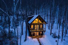 If you are looking for a luxury north georgia cabin rental with a hot tub, look no further than morning breeze cabin rentals. 20 Dreamy Cabins In New Hampshire To Book Asap New England With Love