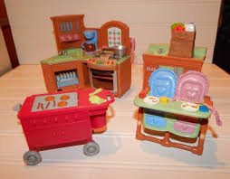 Fisher Price Loving Family Dollhouse Premium Kitchen Sound Lot High Chairs More Fisherprice Miniaturen Fur Puppenhauser Miniaturen Puppen
