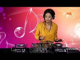My beatport lets you follow your favorite djs and labels so you can find out when they release new tracks. Amapiano Female Dj Amapiano Live Mix By Queen Leshka Youtube