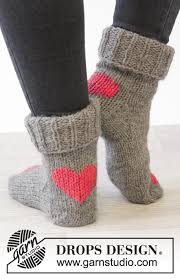 From sweaters to shawls and cardigans, download free knitting patterns in just a couple of clicks and create something beautiful! Heart Dance Drops Extra 0 1223 Free Knitting Patterns By Drops Design