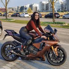 Pin By Ron Brender A Brandis On Women Moto Plus In 2020 Sport Bikes Bmw Motorcycle S1000rr Biker Girl
