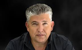 Famous Faces Bookings