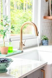 Delta champagne bronze finish faucets and fixtures really make a statement. The Best All In One Online Source For Beautiful Kitchen Finishes The Happy Housie