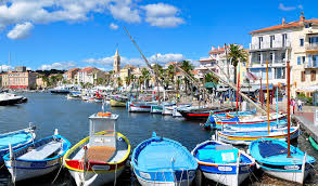 Dans les prochaines heures rafales de vent de jusqu´à 57 km/h. Meteo A Sanary Sur Mer En 2019 Quel Temps A T Il Fait A Sanary Sur Mer En 2019