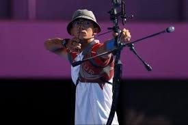 Turkey's mete gazoz won the gold medal at the european archery championships in antalya on friday, qualifying him for the tokyo olympic games. Q3t4mphckl4kem