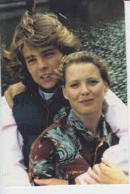 Bekijk alle uitzendingen met reinout oerlemans. Plot Rond Vermiste Arnie Helpt Gtst Niet Beste Zangers Blijft Kijkcijferkanon Show Ed Nl