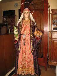 Saint Martha in her new garments | The processional image of… | Flickr