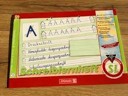 Lineaturen bei mercateo online kaufen zum expertenwissen.das geschichtenheft gibt den sch?lern die m?glichkeit ihre eigenen texte zu schreiben und. 3er Lineatur Hauschen Zeilenhaus Fur Die Einfuhrung Der Zeilen Frau Locke Sie Ist Das Schonste Madchen Weit Und Breit Doch Leider Schon Vergeben 2s03m