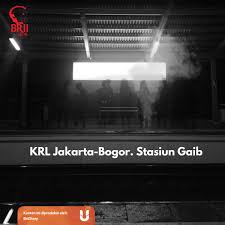 Setelah agak lama kami istirahat sambil saling berciuman memainkan lidah,aku mulai menggoyangkan pinggangku naik turun lagi. Krl Jakarta Bogor Stasiun Gaib Kumparan Com