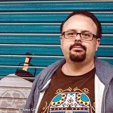 Tales From Alternate Earths Volume III: Smale, Alan, Bensen, Daniel M.,  Butler, D.J., Vaishnav, Minoti, Royce, J.L., Provine, Jeff, Kresal,  Matthew, Emmel, Aaron, Edwards, Christopher, McBride, Leo: 9781736276020:  Amazon.com: Books