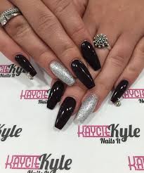 Black And Red Acrylic Nails Square Pin By Kashmiree K On Nails Red Sparkle Nails Prom Nails Silver Black Acrylic Nails