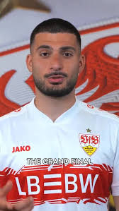 Diving touchdown by Javarian Smith! What a Game for the Prague Lions 🔥 📲  Tune into #PRGatHVM now. bit.ly/elfdazn