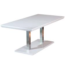 Table Extensible Laque Blanc Et Pieds Metal Chrome Edna 160 200 Cm Lestendances Fr Table A Manger Extensible Table A Manger Design Table A Manger En Teck