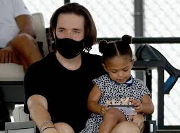 Learn about alexis olympia ohanian jr.: Make Sure She S Chewing Serena Williams Doesn T Forget Mom Duties During Match At Top Seed Open Essentiallysports