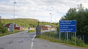 Die reaktionen zur halbzeit des spiels zwischen finnland und russland in der gruppenphase der euro 2020. Kirkenes Grenze