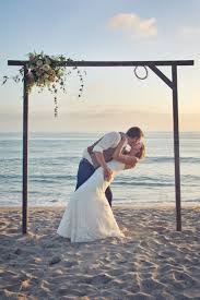 Diy Wedding Matt Kiki Something Turquoise Beach Wedding Arch Simple Beach Wedding Diy Beach Wedding