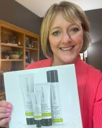 Cheers from a few of our Circle Of Connections Networking Group!  lakevillebrewing