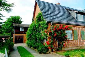 Bei uns finden sie ein passendes einfamilienhaus, reihenhaus, deppelhaushälfte zum kauf in neustrelitz, in der umgebung, in der sie auch suchen. Haus Zum Verkauf Ziegeleiweg 5 17235 Neustrelitz Mecklenburg Strelitz Kreis Mapio Net