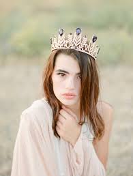 Shop online or book an appointment today! 12 Drop Dead Gorgeous Bridal Headpieces