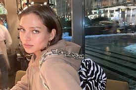 Мало кто знает, но я всегда мечтала быть молодой мамой, лет с 18 меня не покидала эта мысль. Stalo Izvestno O Beremennosti Alesi Kafelnikovoj
