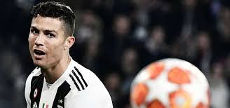 Ronaldo kenardan ayrılmış saç modeli | erkek saç modelleri. Juventus Ta Cristiano Ronaldo Depremi