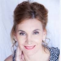 Vanessa Downing's Instagram, Twitter & Facebook