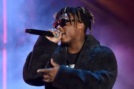 Her account following grew massively after it was. Juice Wrld S Girlfriend Previews Posthumous Track Revolt