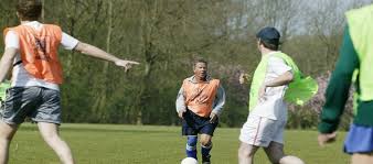 Onze brede selectie kwaliteitsvoetballen is gemaakt in sterke en aantrekkelijke kleuren. Voetballen In Het Amsterdamse Bos Amsterdamse Bos