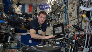 1,505,567 likes · 81,089 talking about this. Thomas Pesquet Im Columbus Modul Der Iss Dlr Portal