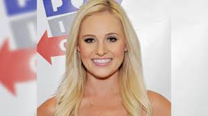 Tomi Lahren dons American Flag costume, critics call hypocrisy