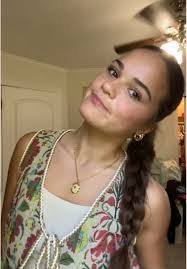 Elle Floyd's Instagram, Twitter & Facebook