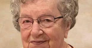Evelyn Bakker, 95, Sioux Center