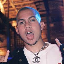 One day you'll wake up feeling how i've been feeling baby knock on my door one day you'll love me again hug me again till the end one day you'll beg me to try one day you'll realize i'm more than your lover i'm more than your lover i'm your friend j balvin: Tainy Revela Informacion Sobre La Colaboracion Entre Selena Gomez Y J Balvin