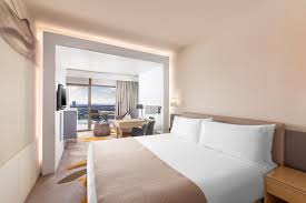 هوليداي إن القاهرة المعادي القاهرة احصل على لائحة أسعار 2021 ومع إلغاء مجاني