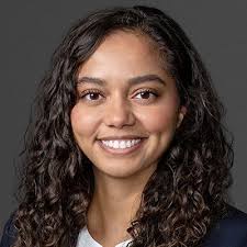 I am absolutely thrilled to announce that I have accepted an offer to join  Kirkland & Ellis as a 2022 Summer Associate. I can't wait for my return to  Houston where I