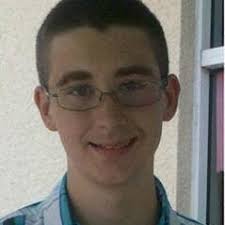 Deputies look for missing teen