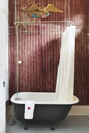 The iron cast tubs are versatile, high precision, and highly durable. 30 Best Clawfoot Tub Ideas For Your Bathroom Decorating With Clawfoot Faucets And Showers