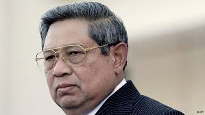 Indonesian President <b>Susilo Bambang Yudhoyono</b>, left, and Australian Prime <b>...</b> - 0,,16076769_303,00