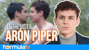 1080 x 720 jpeg 24kb. Elite Aron Piper Orgulloso De Ser Un Icono Gay Con Omander Youtube