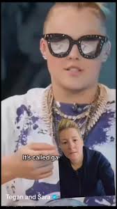 Gay Pop Teiga and Sara