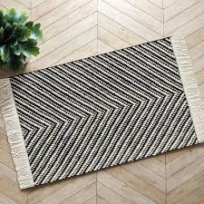 Black And White Chevron Rug 2 X3 Chevron Woven Accent Rug Black White Project 62 Adult Unisex Size 2 X3 In 2020 Chevron Area Rugs Chevron Rugs White Rug