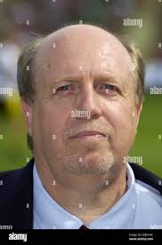 17 1 03 hi-res stock photography and images