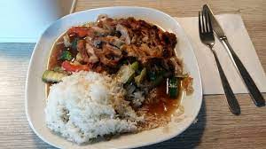 Phad kra praow (fairly spicy) (f). Phad Gra Prau Gai Kai Dau Bild Von Nongs Thai Imbiss Augsburg Tripadvisor